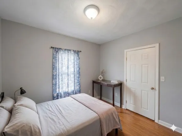 47 Derby St #1, Somerville, MA 02145