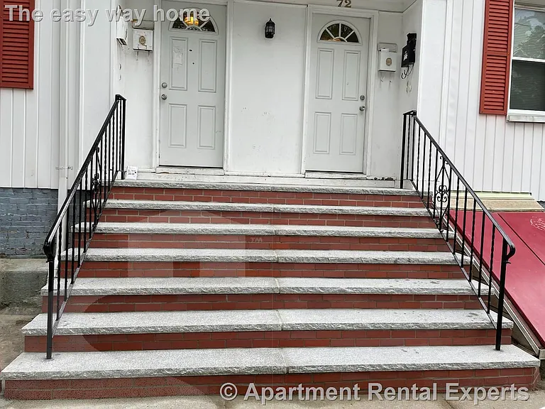 70-72 School St #2 — Photo 27