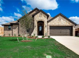 433 Belmont Dr, Midlothian, TX 76065