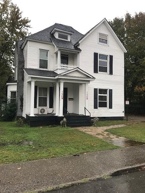 1st image of 139 E Broadway St