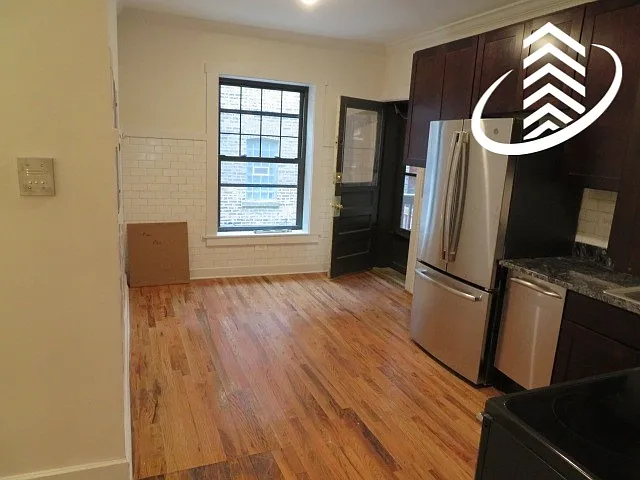 845-55 W Agatite Ave #3W — Photo 13