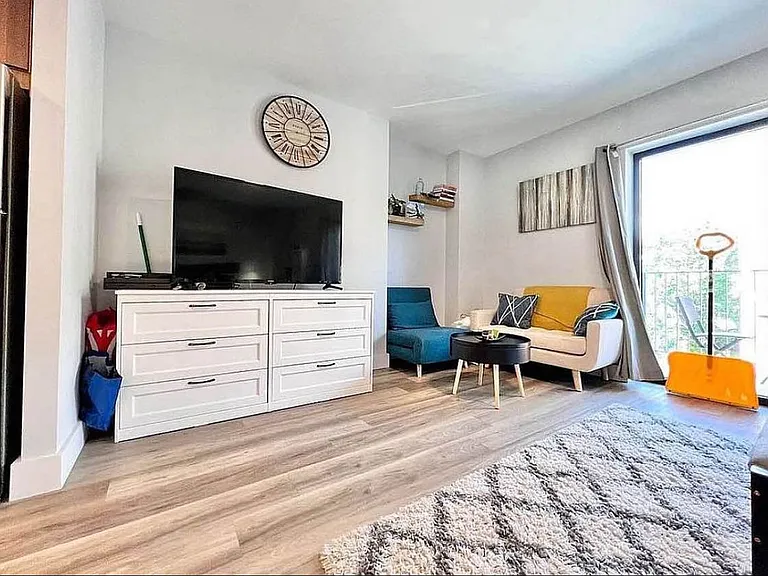 1111 Foster Ave #231 — Photo 4