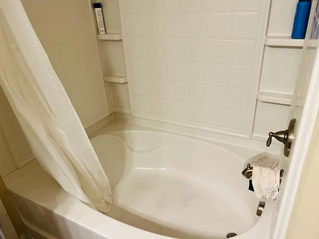 1916 Whirlaway Ct — Photo 29