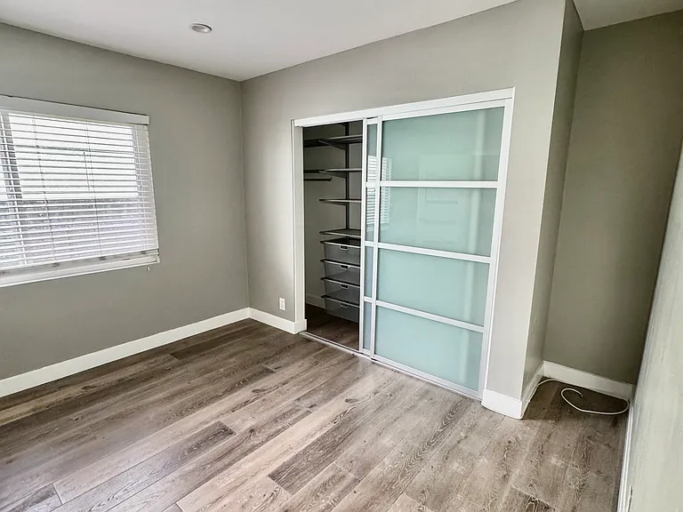 5427 Carlton Way #3 — Photo 22