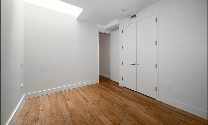 Rented by Corcoran | media 12