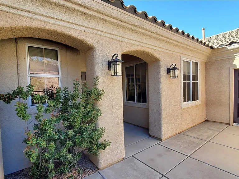 2106 Dipinto Ave — Photo 37