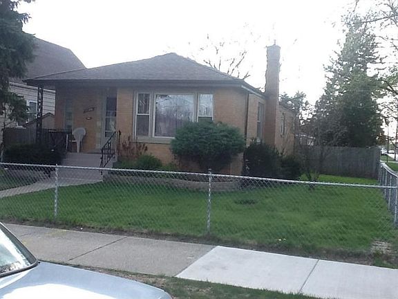 2nd image of 13300 S Mackinaw Ave