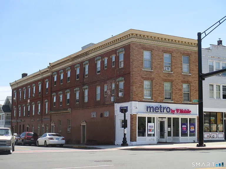 666 Main St #B1 — Photo 14