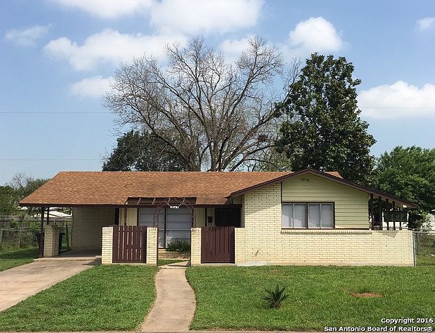 1st image of 5043 Creekmoor Dr