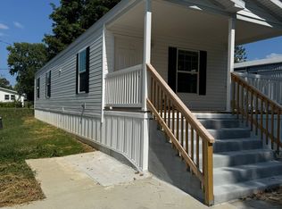 144 Blueberry Ln, Winchester, KY 40391