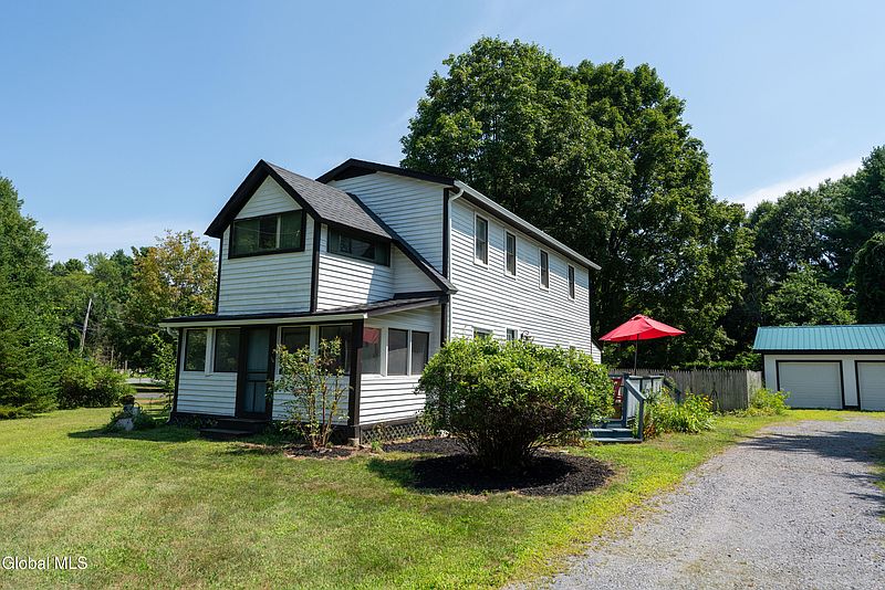 2nd image of 7 Jones Road