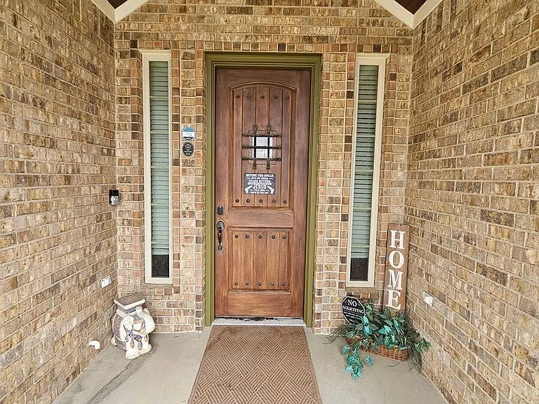 277 Skyline Dr — Photo 3
