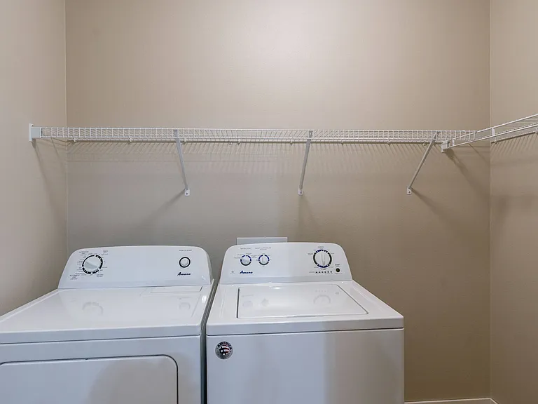 Fargo, ND Prairiewood Meadows Apartments | Laundry