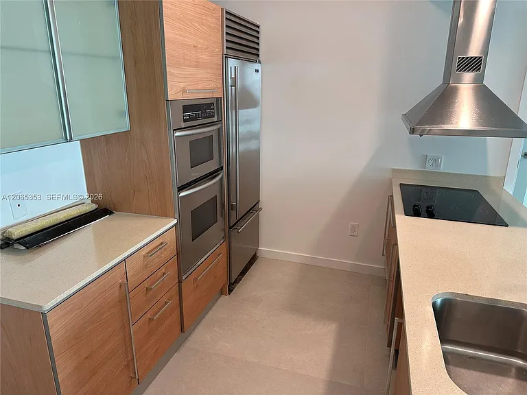 218 SE 14th St #1908 — Photo 3