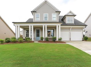527 Edgewater Dr, Canton, GA 30115