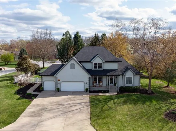 3001 SW 12th St, Lees Summit, MO 64081