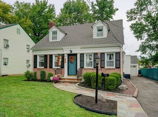 729 W Inman Ave, Rahway, NJ 07065