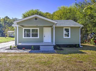 813 9th St, Gaffney, SC 29340