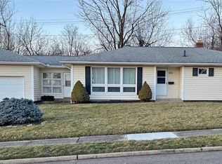 221 Wayne Ave, Akron, OH 44301