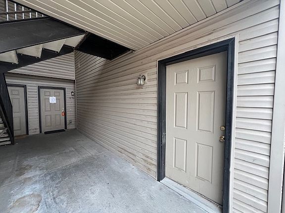 2nd image of 1254 East St #2-1/2