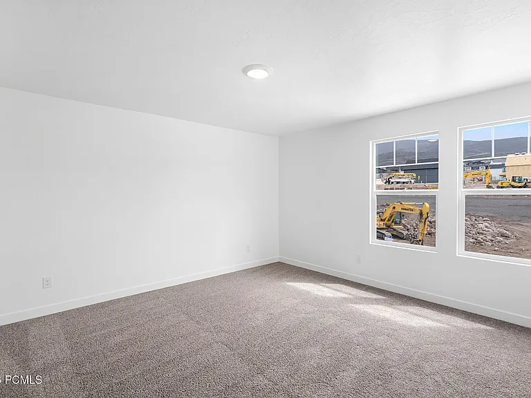 2035 N High Uintas Ln — Photo 27