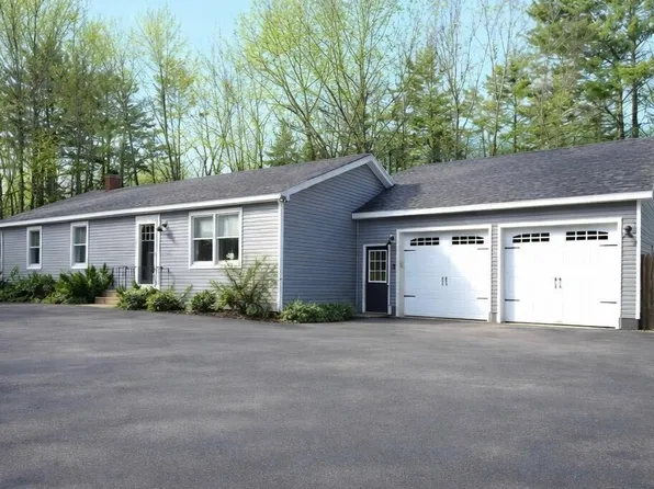 15 Monroe Drive, Naples, ME 04055