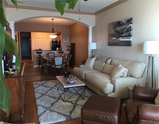 5th image of 2228 Beach Dr