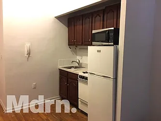 Rented by Mdrn Residential