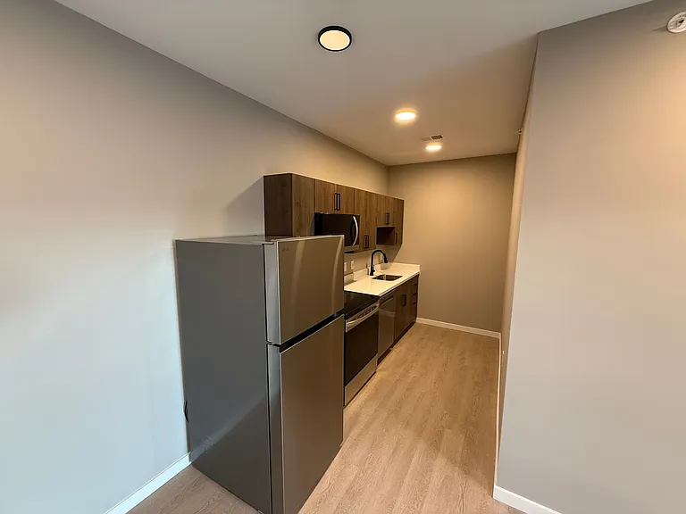 4UP Luxury Apartments — Photo 16