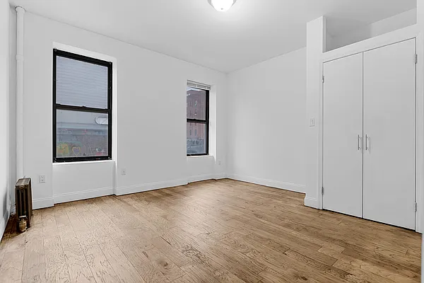 Rented by REAL New York | media 9