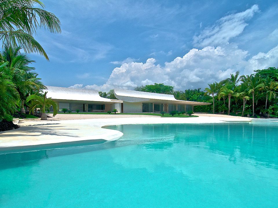1st image of Punta Aguila #28