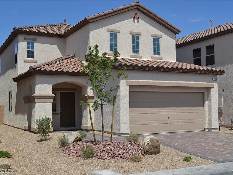 254 Botanic Gardens Dr — Photo 2