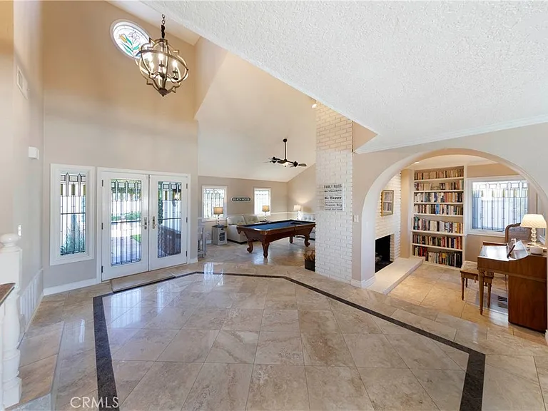 30932 Colonial Pl — Photo 4