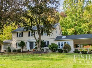 333 Lundy Dr, Williamsport, PA 17701