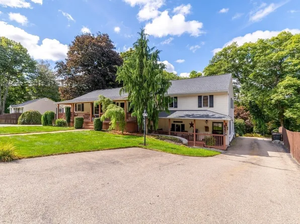 22 John F Kennedy Dr, Millbury, MA 01527