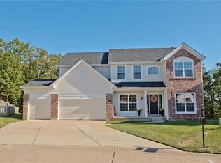 208 Palisades Ridge Ct, Eureka, MO 63025