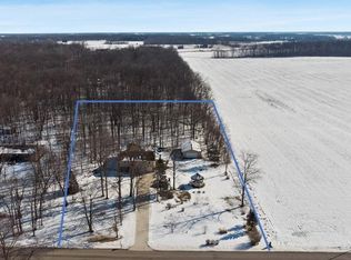 12702 W County Line Rd N, Churubusco, IN 46723