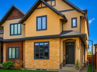 2534 S 3rd Ave NW, Calgary, AB T2N0L3