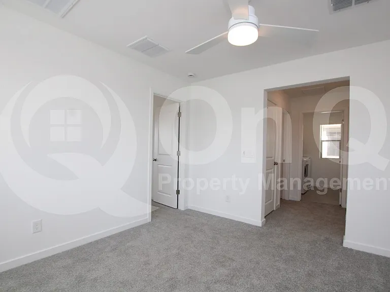 7442 W Nicolet Ave — Photo 8
