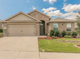 10028 Clemmons Rd, Fort Worth, TX 76108
