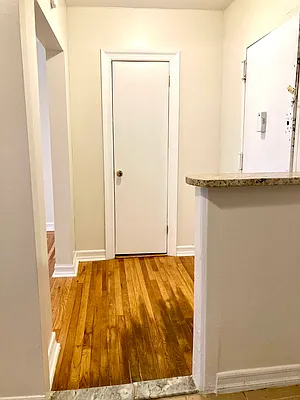 Rented by New York Residence | media 16