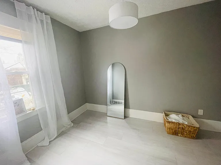 859 Jefferson Ave #3 — Photo 9