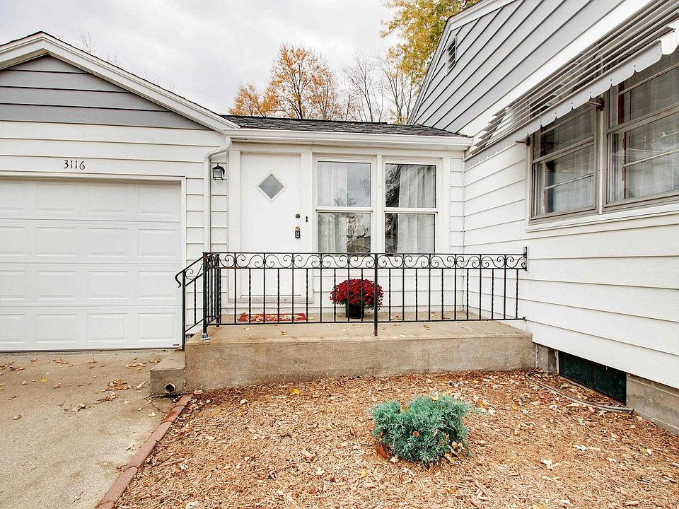 3116 College Ave, Quincy, IL 62301 Zillow