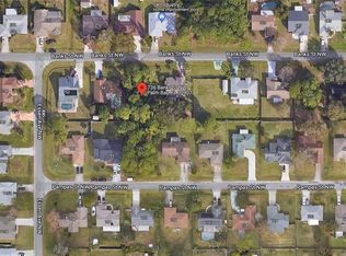736 Banks St NW #3, Palm Bay, FL 32907