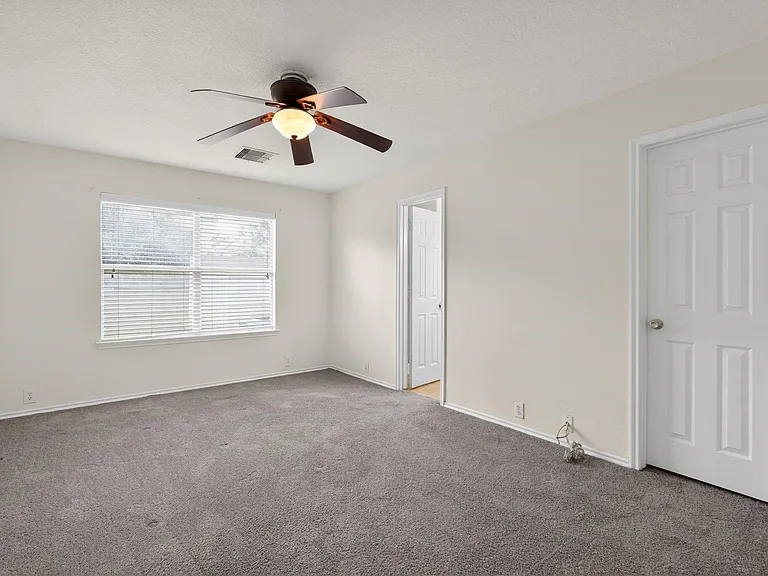 20114 Larkspur Lndg — Photo 20