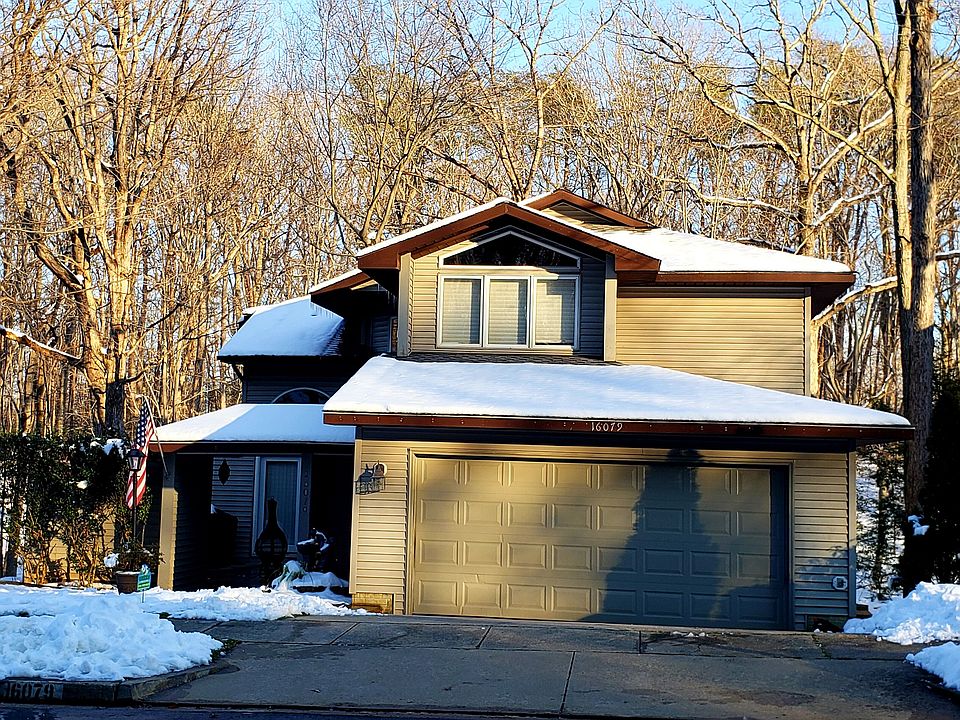 1st image of 16079 Deer Park Dr