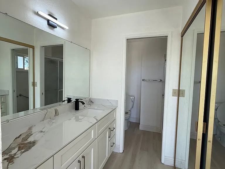 3537 Augusta Ct — Photo 9