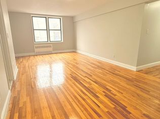 490 New York Ave APT 2C, Brooklyn, NY 11225