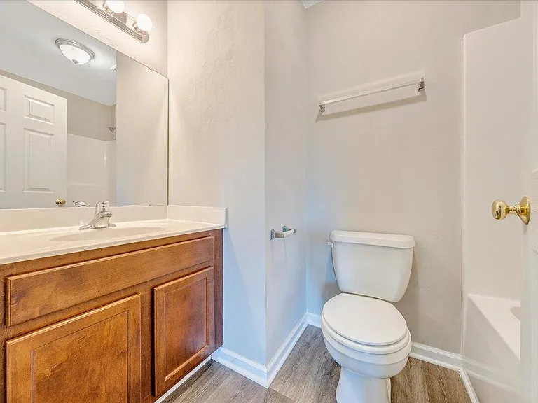 6852 Woodcreeper Dr — Photo 29
