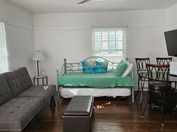 181 Orange Avenue, 181 Orange Ave APT 5, Coronado, CA 92118